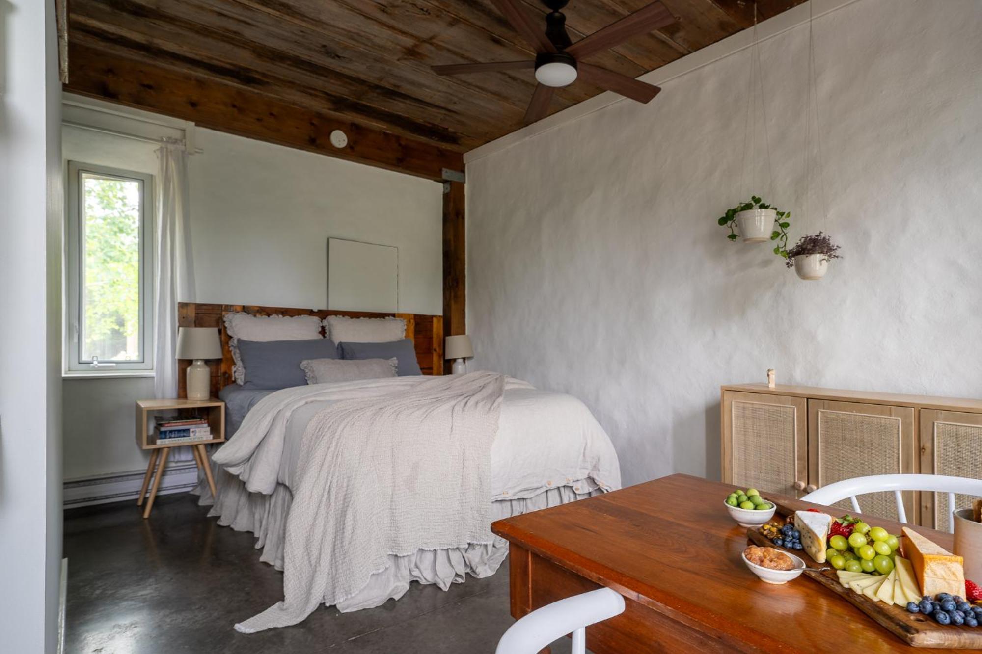 Owl'S Nest Suites Carrying Place Zewnętrze zdjęcie