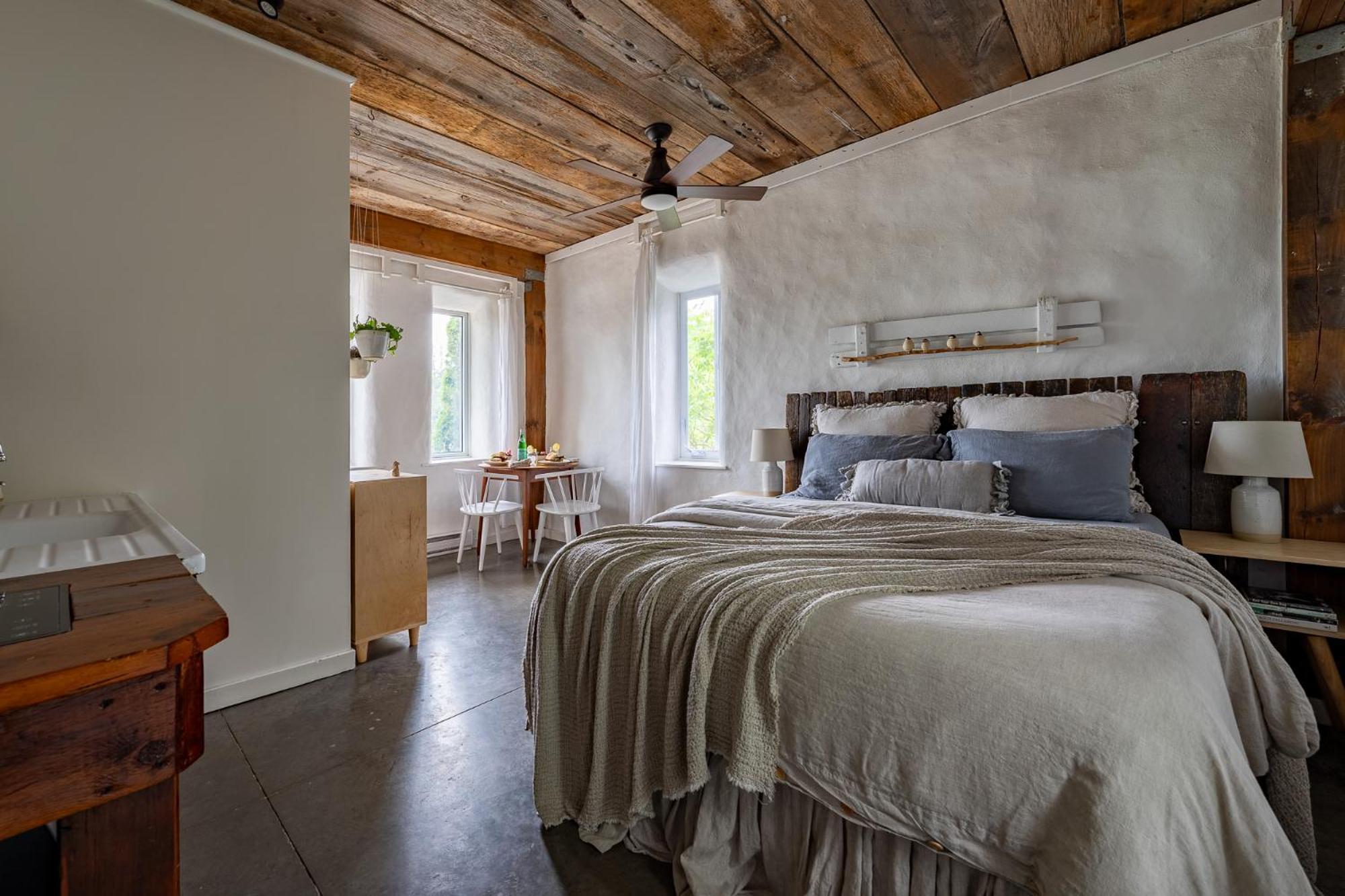 Owl'S Nest Suites Carrying Place Zewnętrze zdjęcie