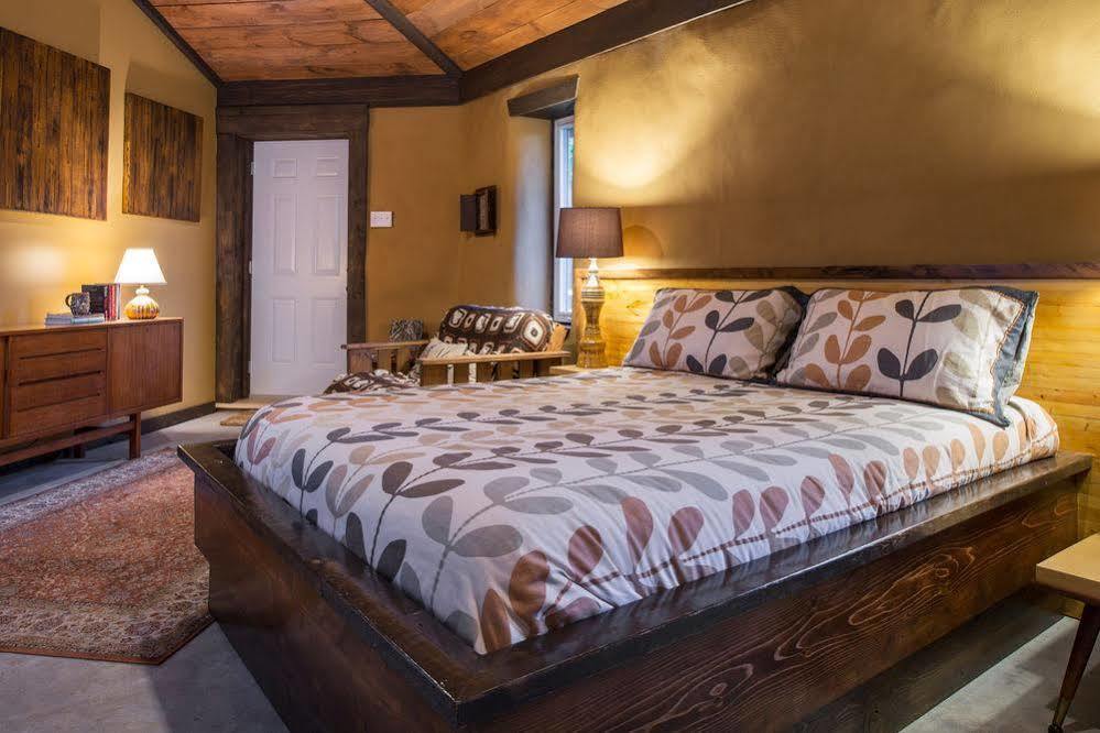 Owl'S Nest Suites Carrying Place Zewnętrze zdjęcie